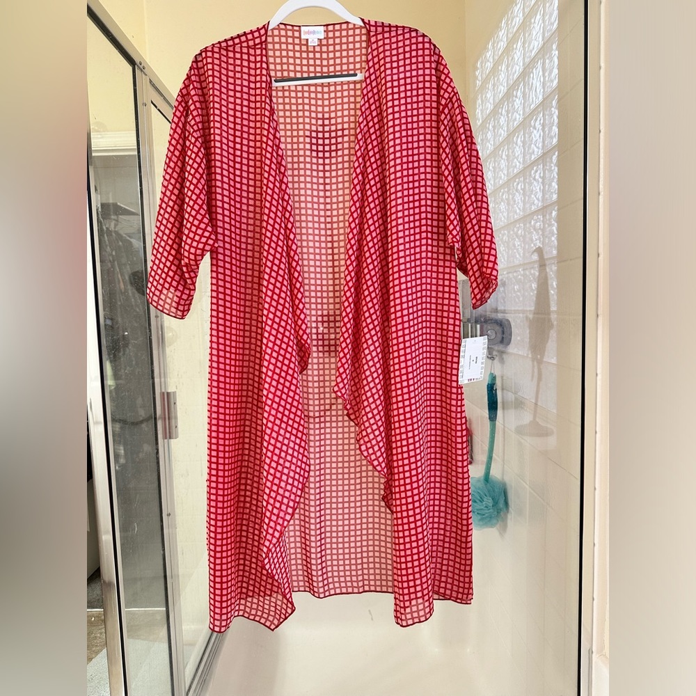 LulaRoe Medium Shirley